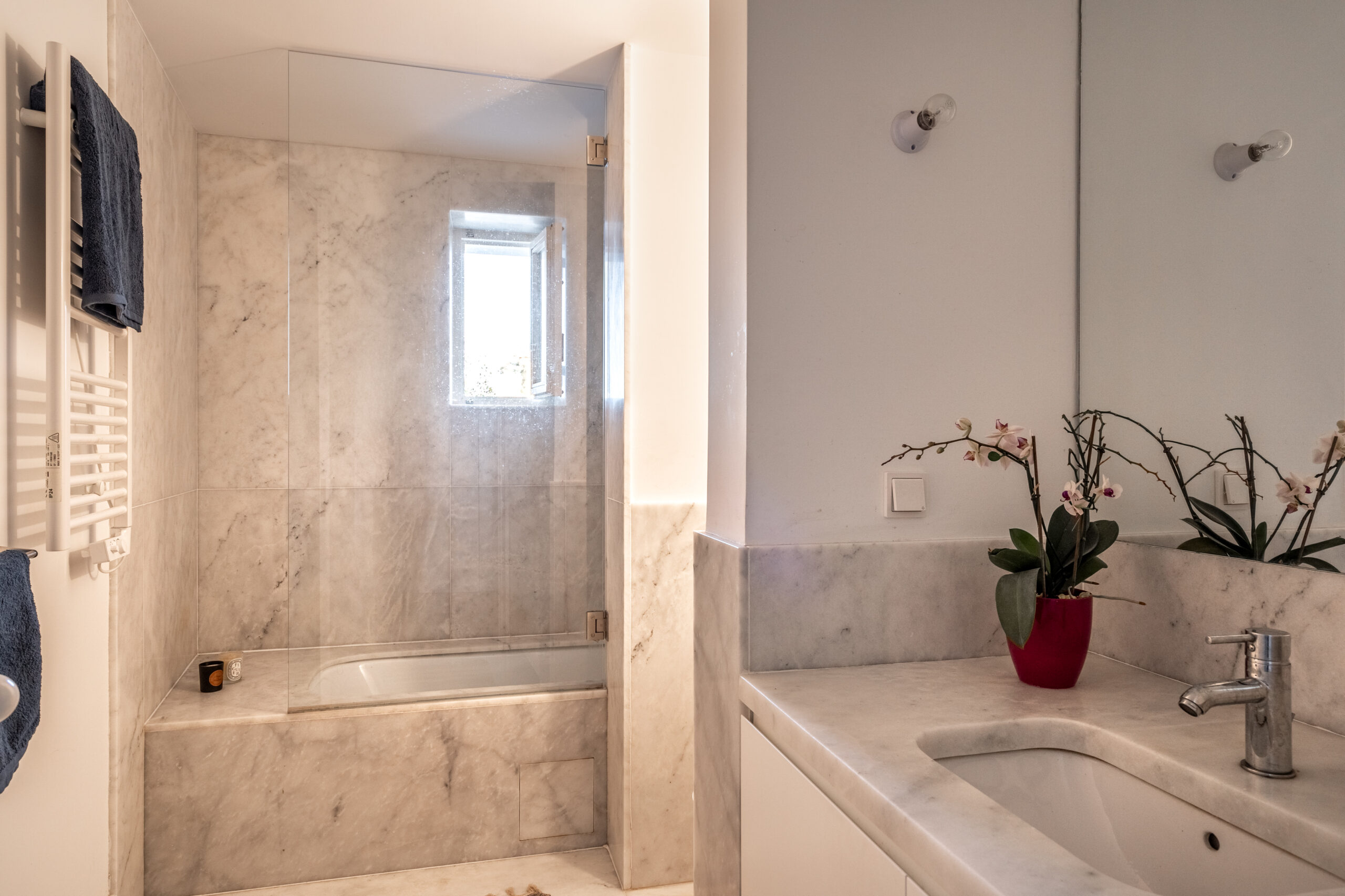 Shared bathroom — vanity